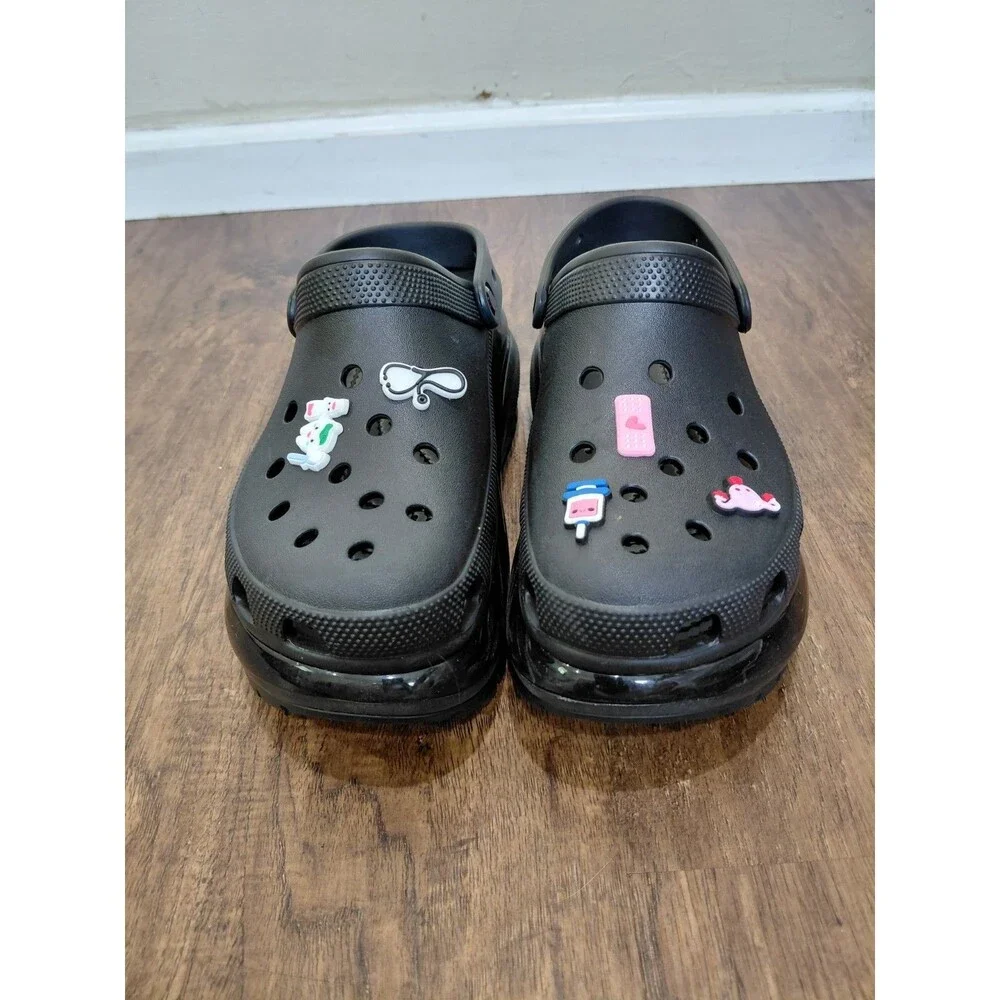 CROCS Black Mega Crush Rebel Clogs Black M8 W10 SANDALS PLATFORM